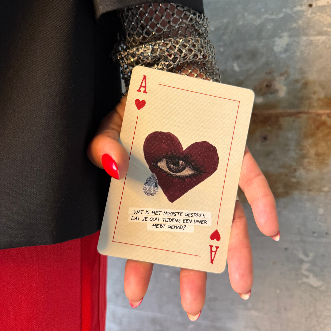 Wondercards - At the Table